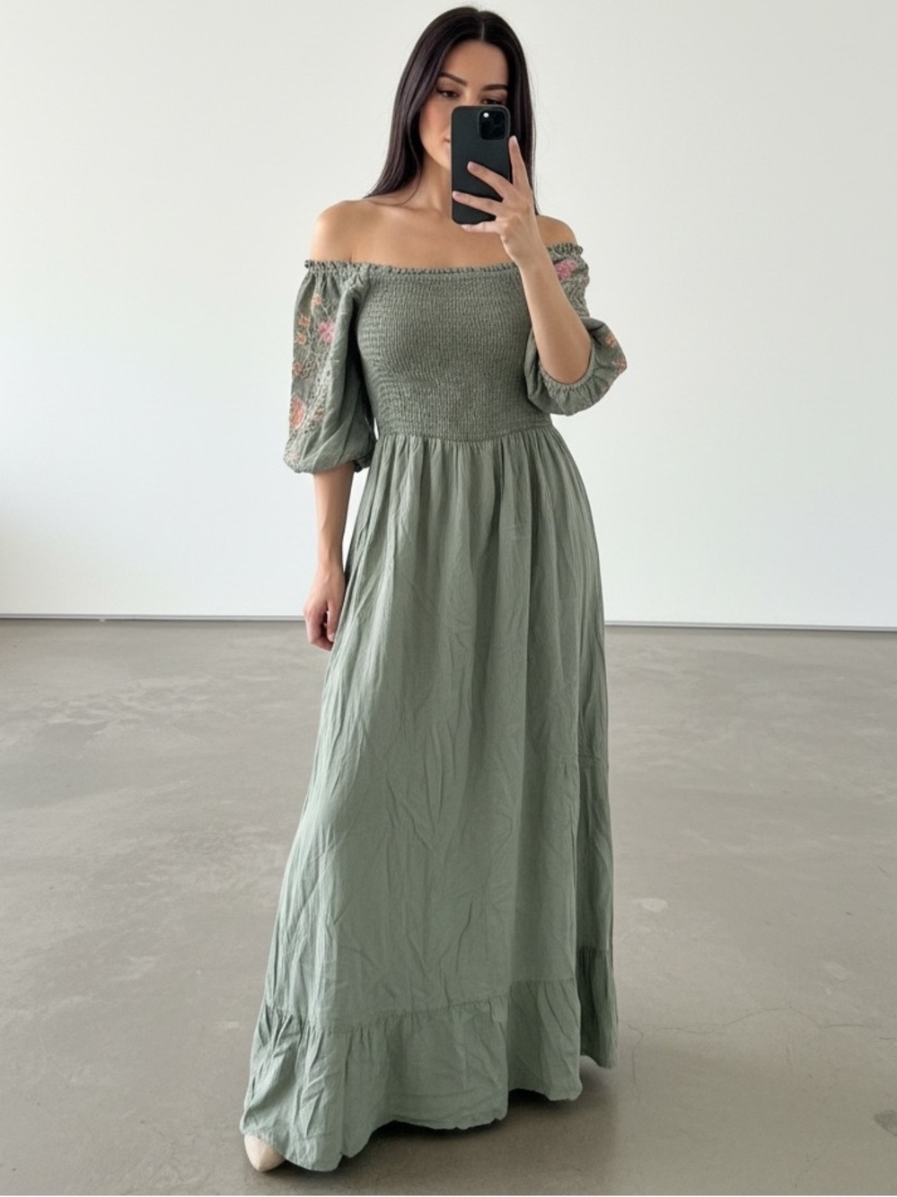 Natura Portugal NWT Sage Green Embroidered Maxi Dress Size S Viscose Boho